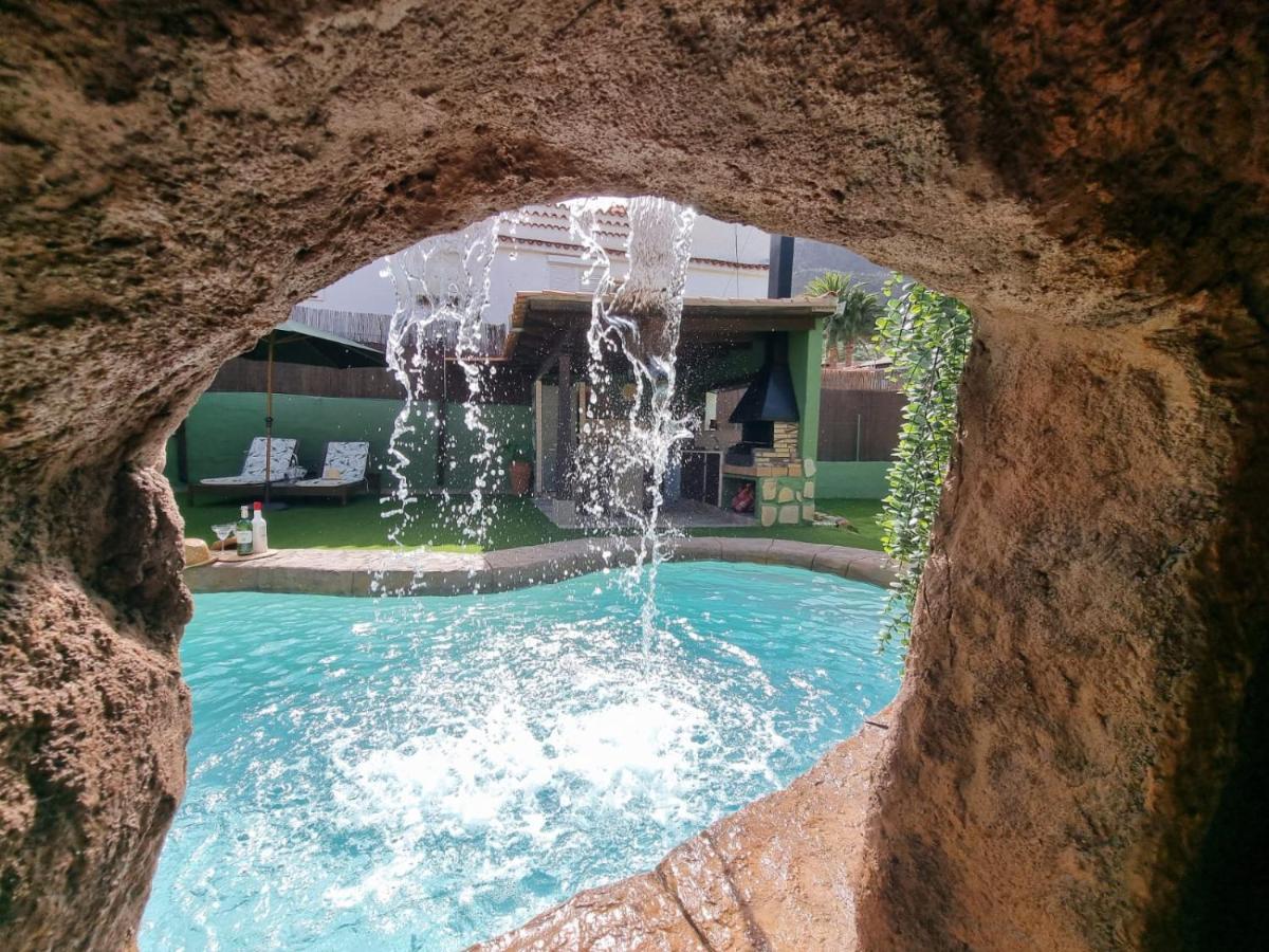 Con Piscina Privada Villa Temisas
