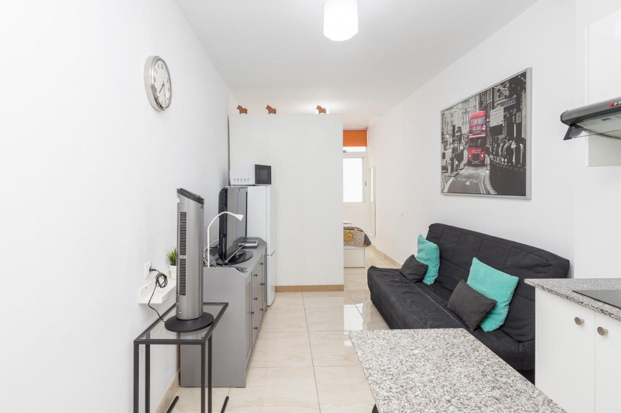 Appartamento Comfy Renovated Studio 2 Min Walk To Beach Las Palmas de Gran Canaria