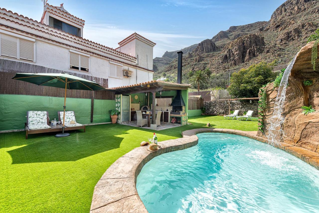 Con Piscina Privada