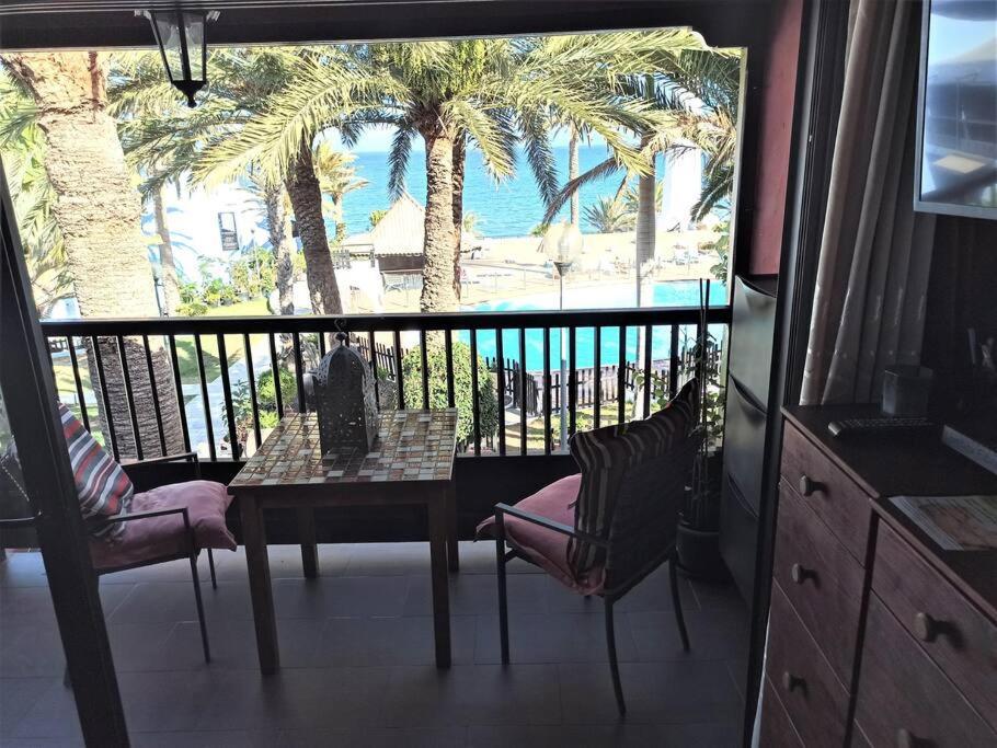 Sea View Luxury Apartment. 2 Bedroom Apartamento