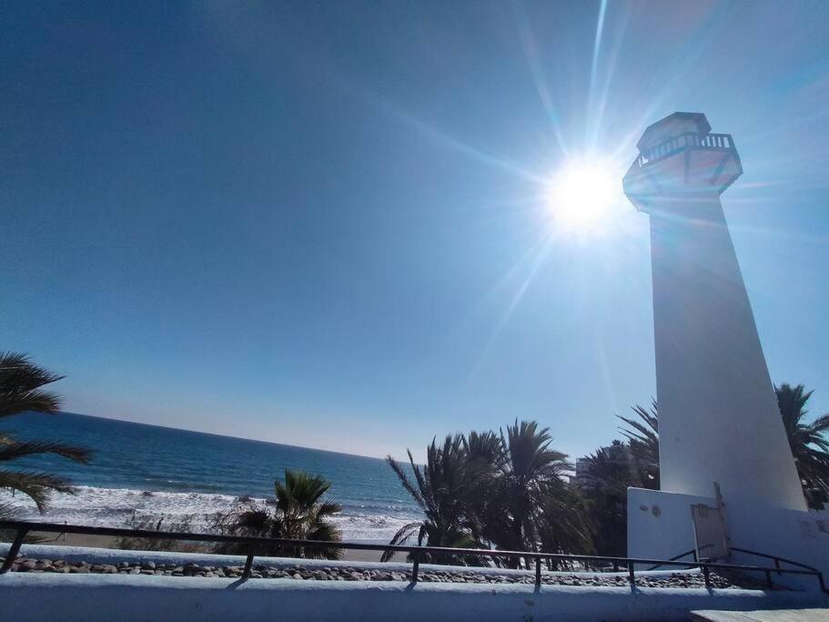 Apartamento Sea View Luxury Apartment. 2 Bedroom *