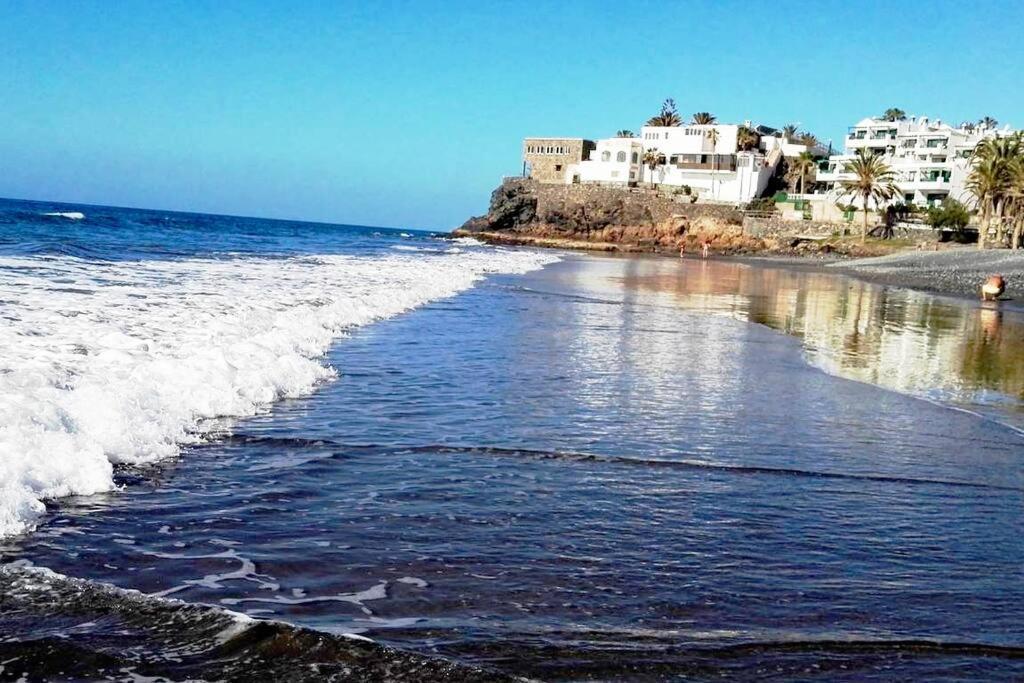 Sea View Luxury Apartment. 2 Bedroom Apartamento