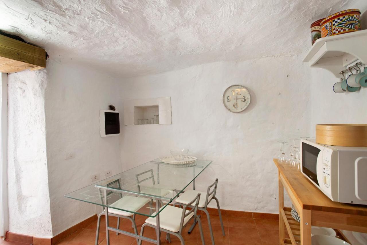 Casa Cueva 2 Dorm Holiday home