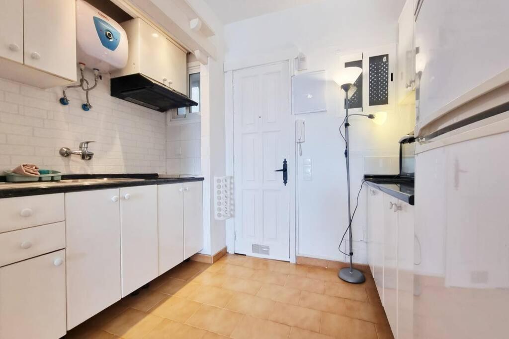 Stylish With Sea Views *