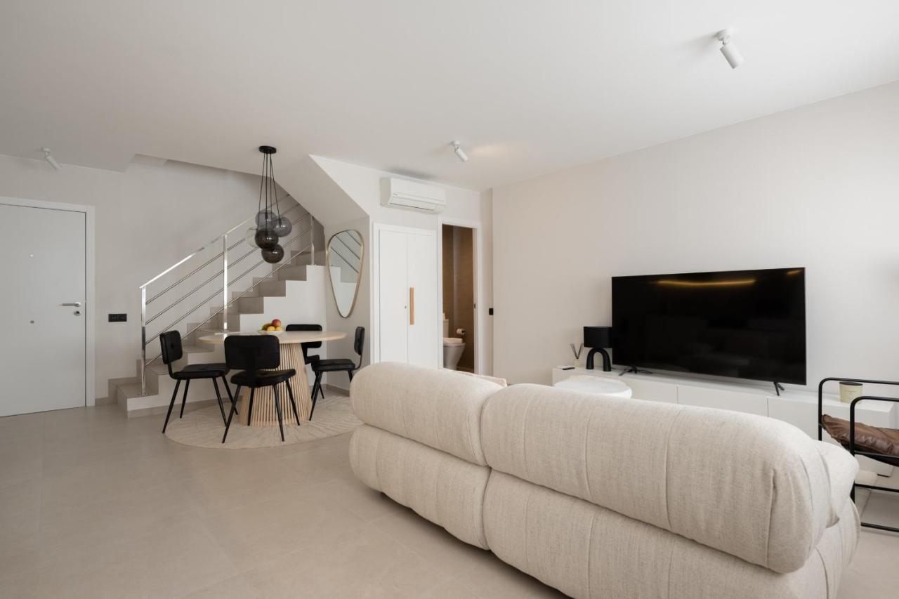 Deluxe Serenity Duplex In Canteras *