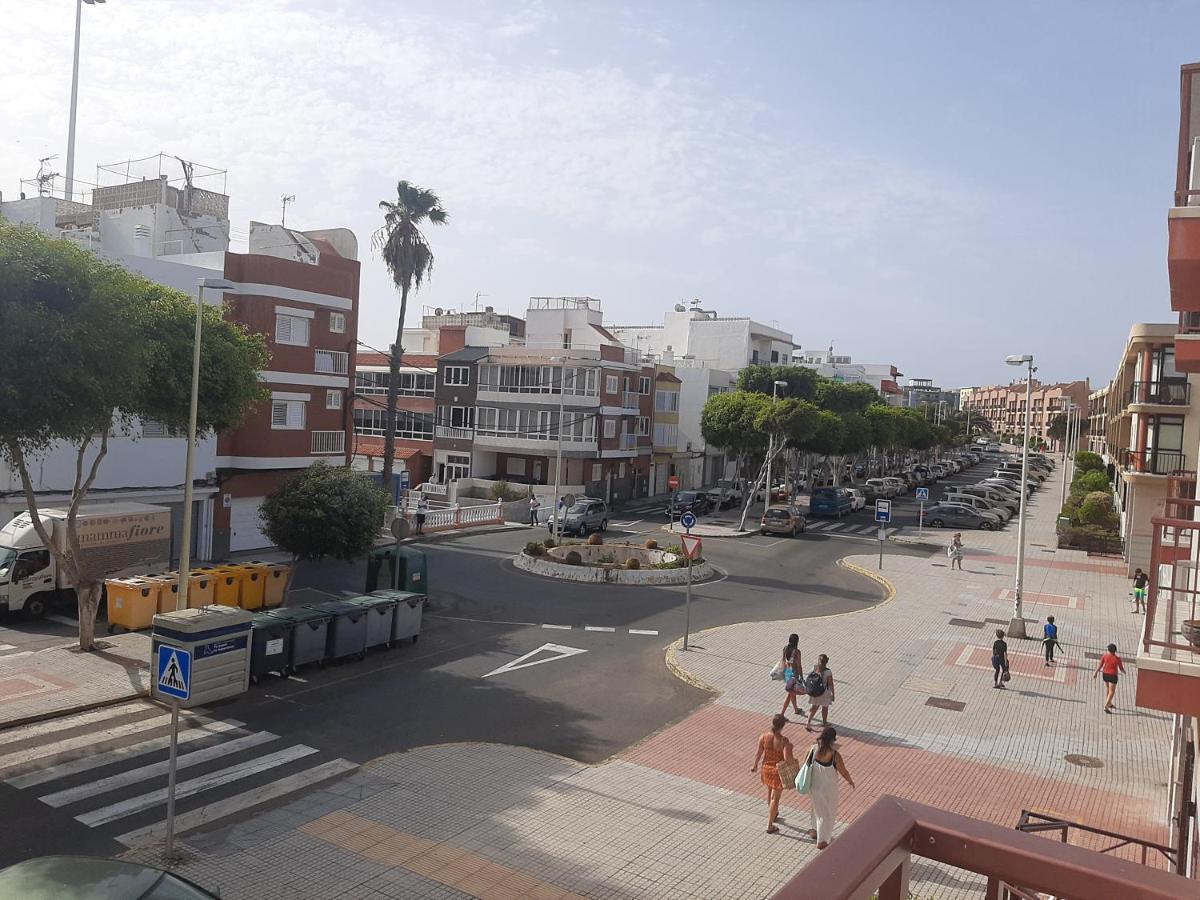 El Apartamento De Matita - Free Parking And 1' Beach Apartment