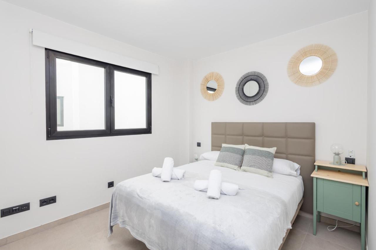 2br New Pretty Next To Canteras