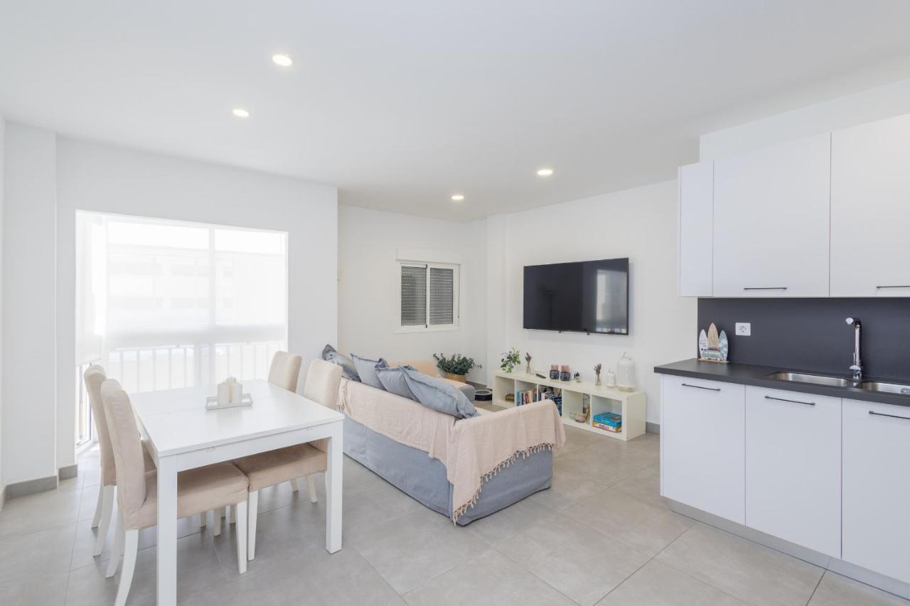 3br Workfriendly - Sea & Port Views - Beach Apartamento