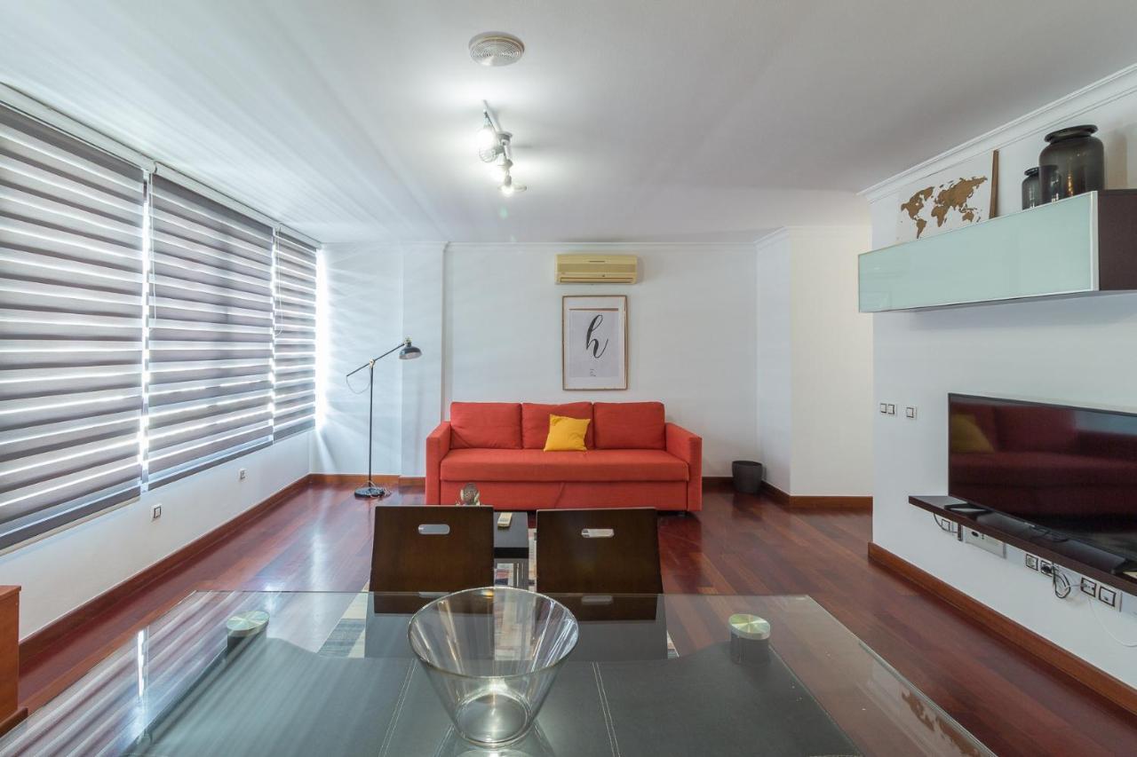 Flatguest Albareda Apartamento *