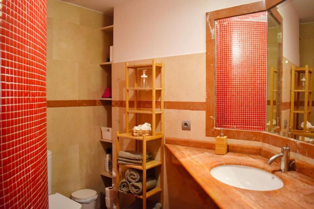La Puntilla Deluxe Apartment *