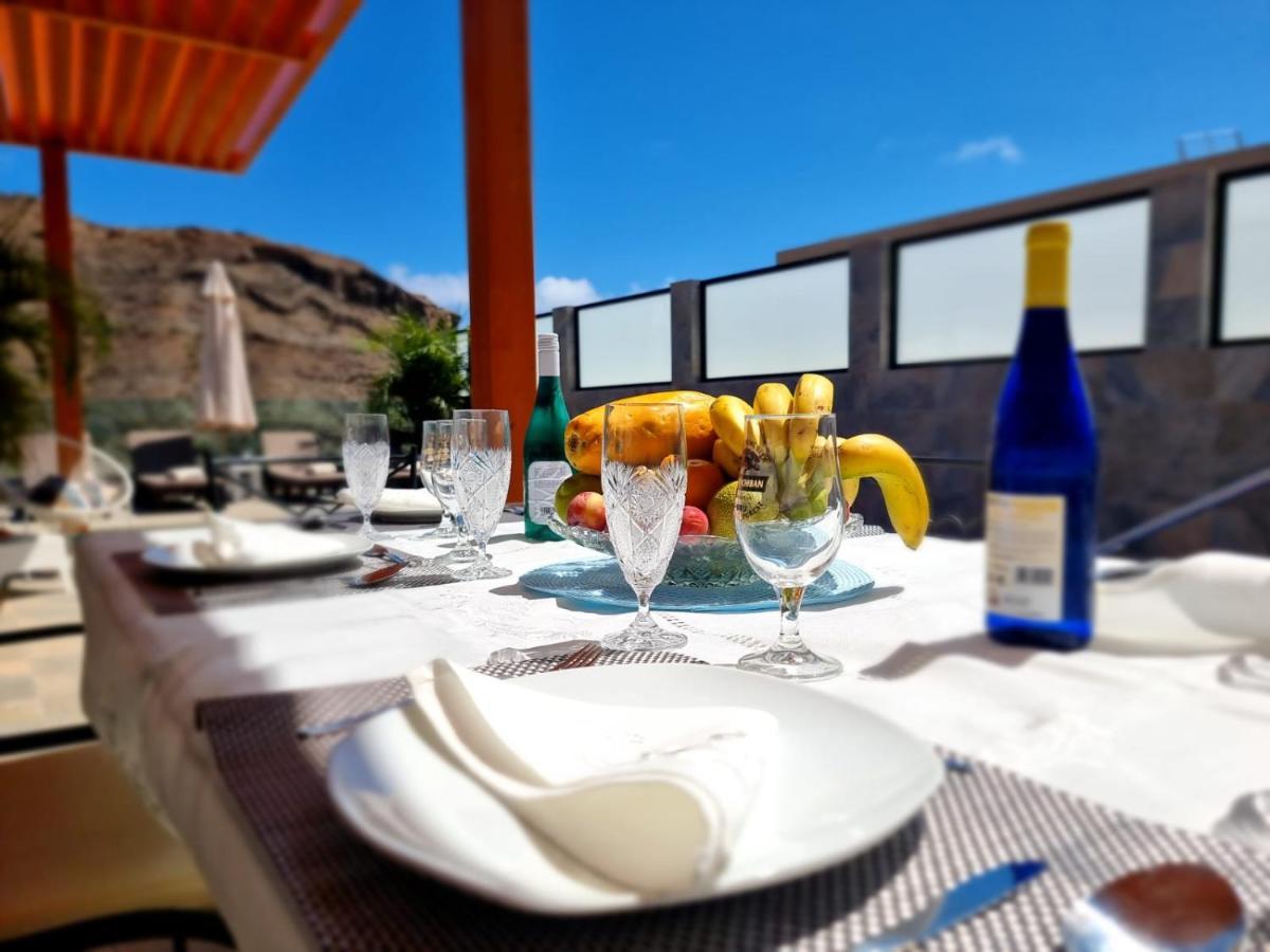 De Lujo Con Piscina Climatizada Villa Mogan