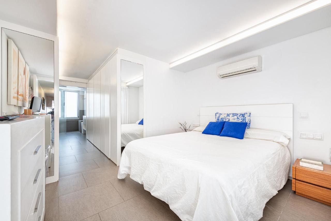 Apartamento Luxury First Line Apartment. Salinetas