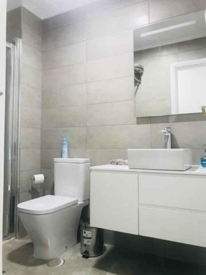 Modern Renovated 2 Bdrm - Canteras