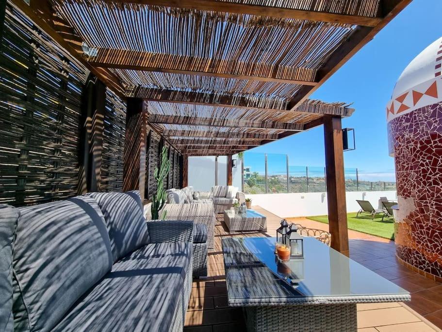 Villa Luxury Mansion In San Agustin With A Heated Pool *
