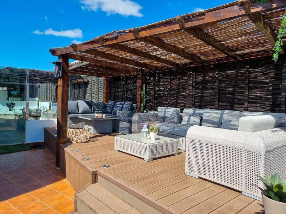 Luxury Mansion In San Agustin With A Heated Pool *