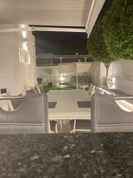 Сasa de vacaciones Gelegen Luxebungalow Playa del Inglés