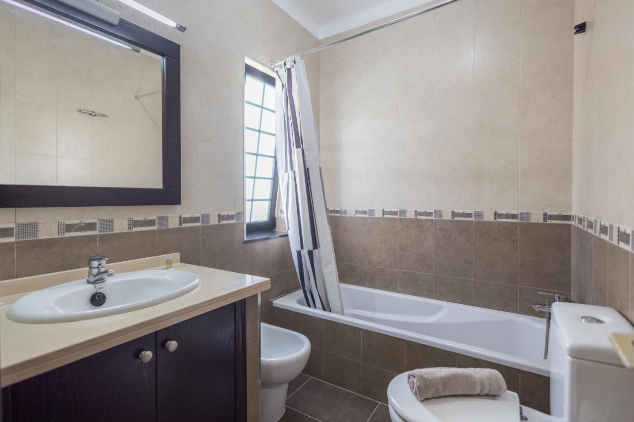 3br House - Parking - Pool - 15 Min Walk To * Mogán
