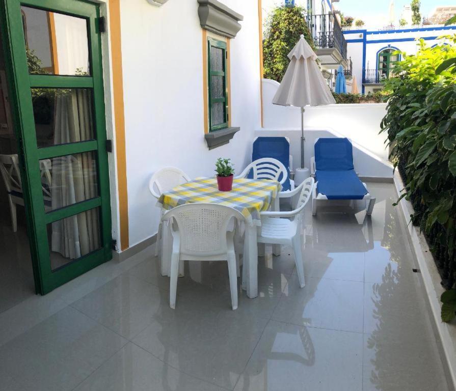 Billy's By Livvo * Puerto De Mogan