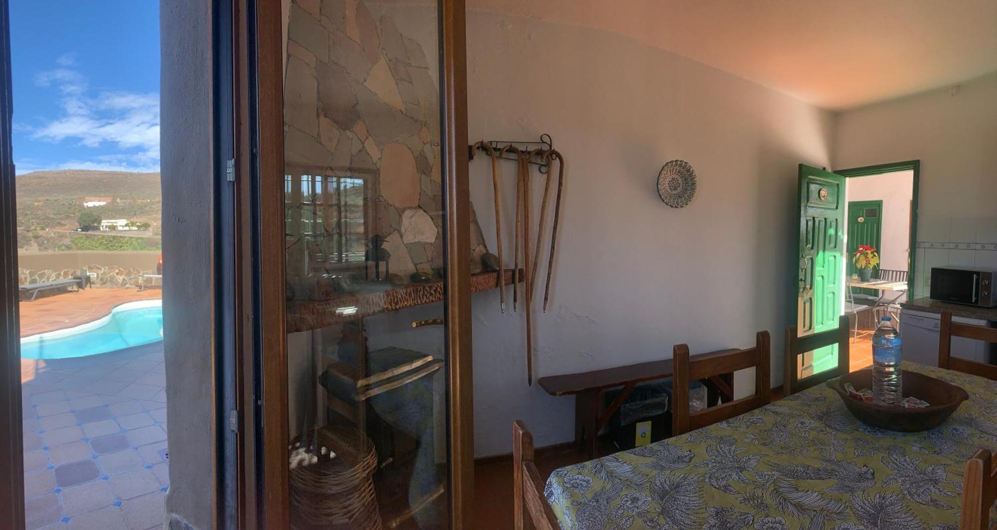 Casa Cueva El Caidero Country house
