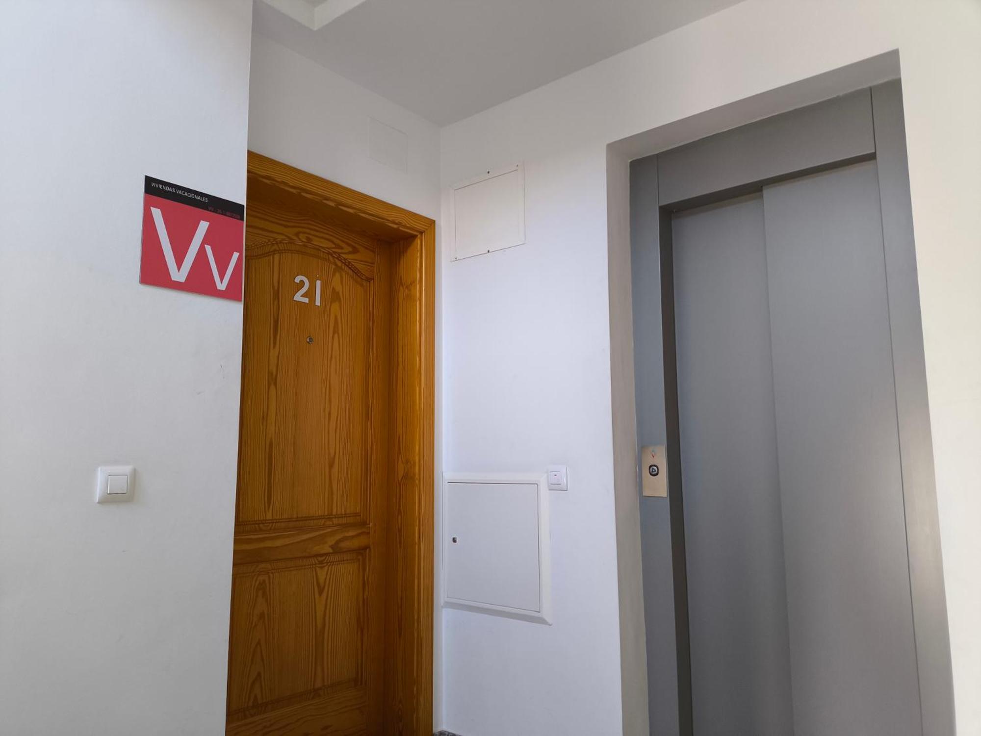 Appartamento Ar - De 3 Con Ascensor En Huesas, *