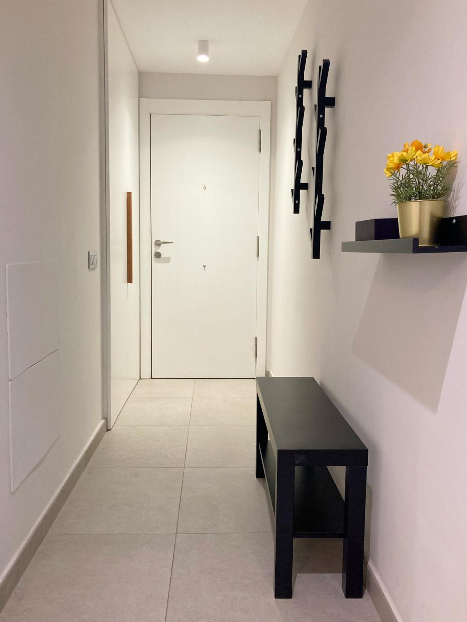 Stylish Family Flat By Canary365 *