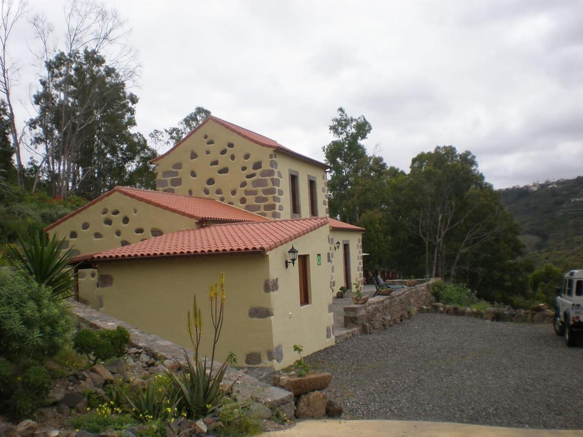 Charming House In La Pena With Terrace And Air Conditioning