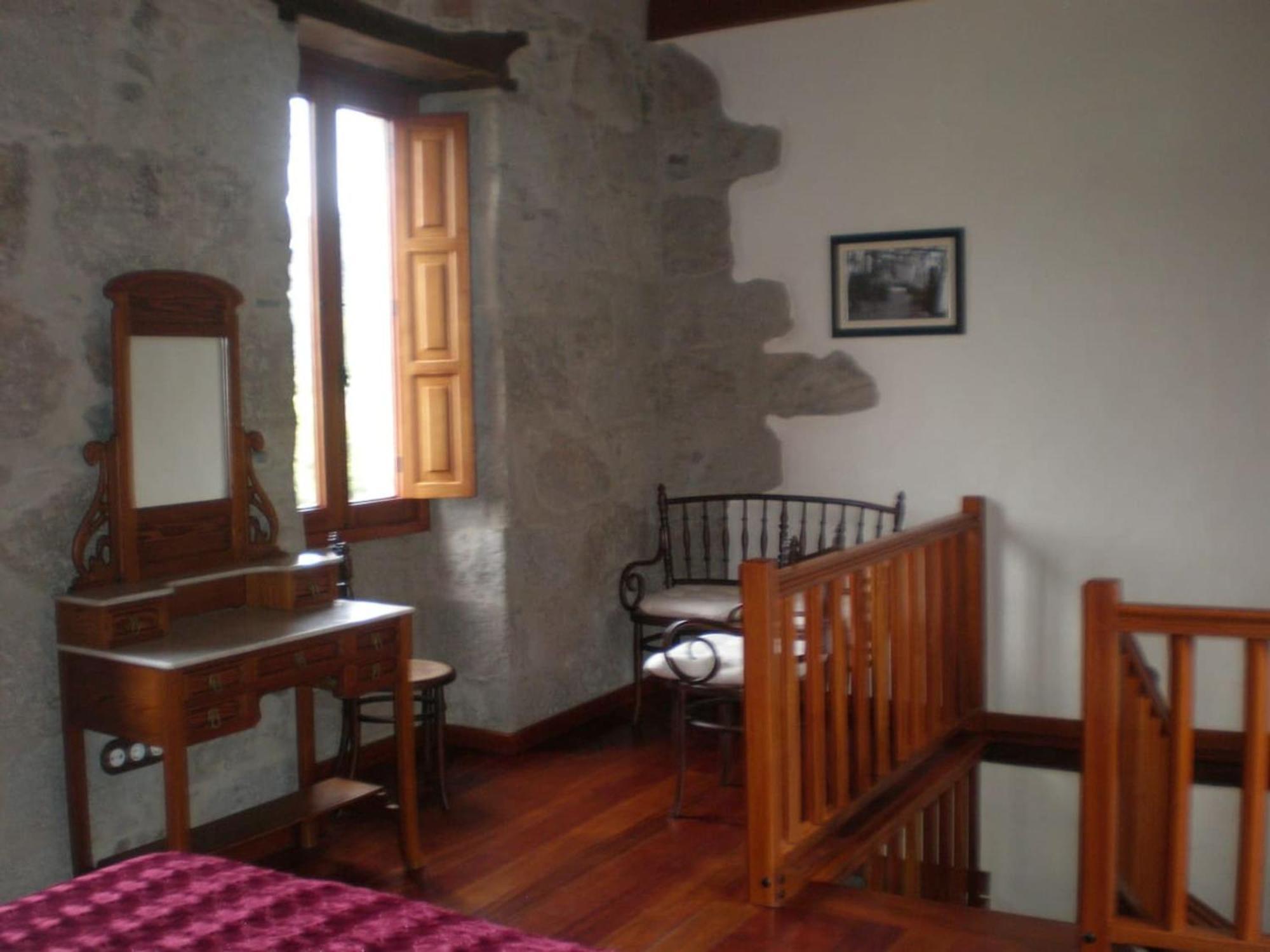 Сasa de vacaciones Charming House In La Pena With Terrace And Air Conditioning *