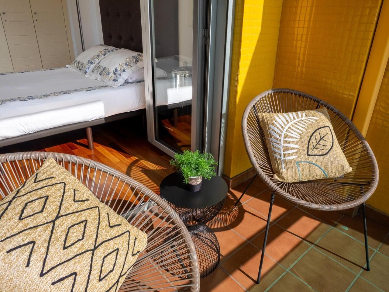 Appartamento Abora Garden With Terrace, Pool, Extensive Gardens And Free Parking *
