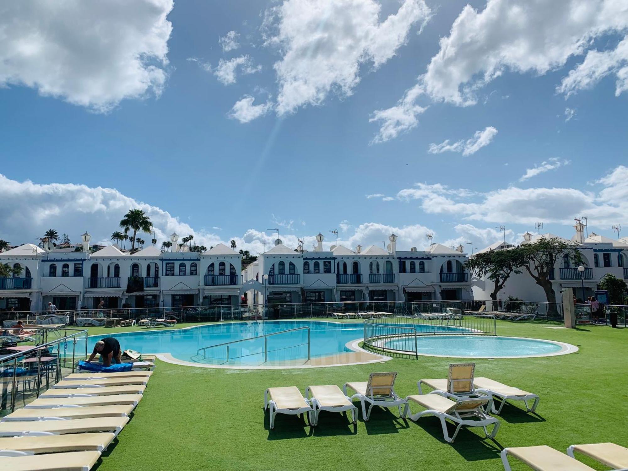 Terrace&pool Near The * Maspalomas (Gran Canaria)