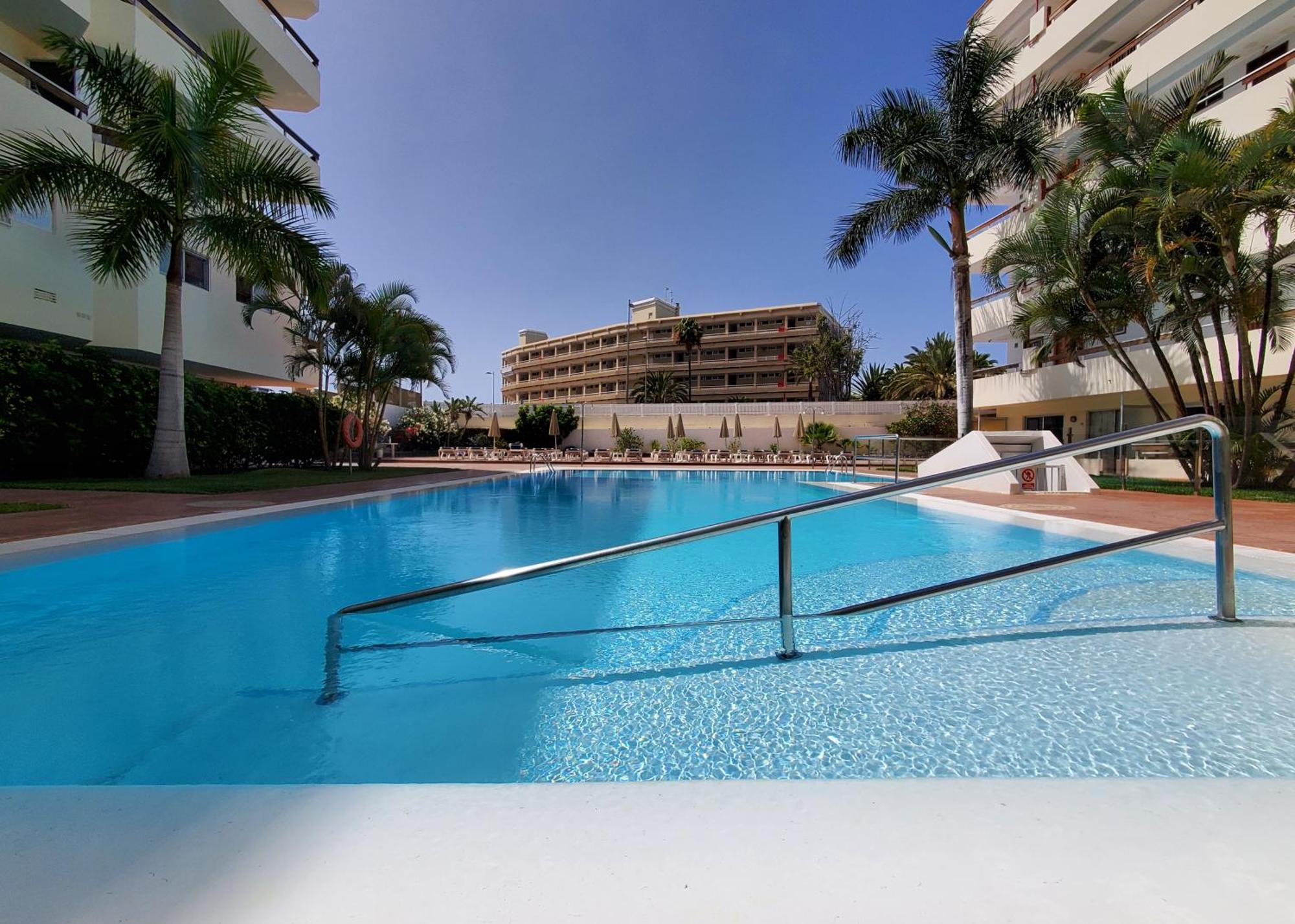 Vivienda Vacacional-las Camelias #e05 Apartamento *