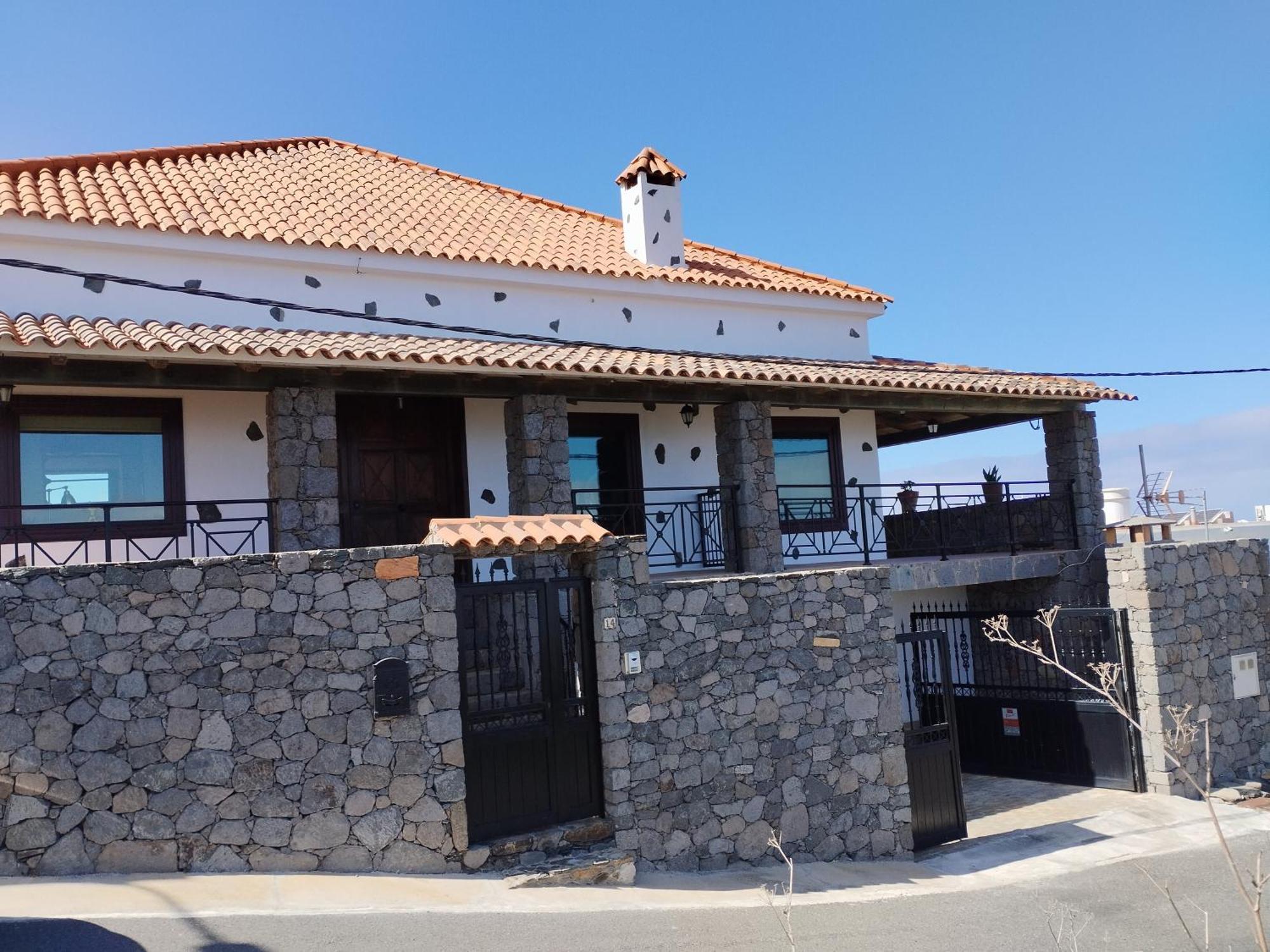 Luxury Colonial Country Villa Moya (Gran Canaria)