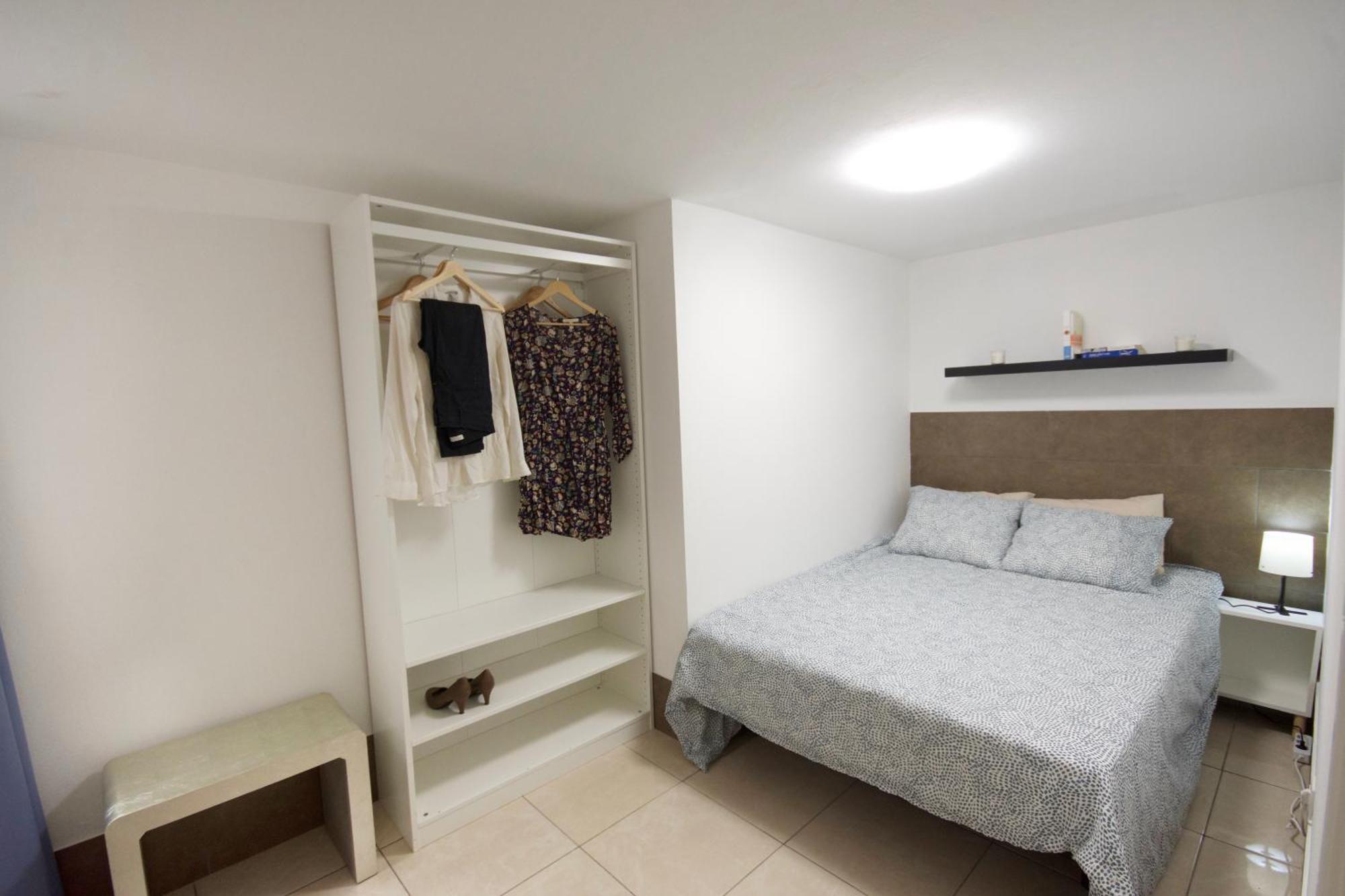Apartment Two Bedrooms Close To Airport *