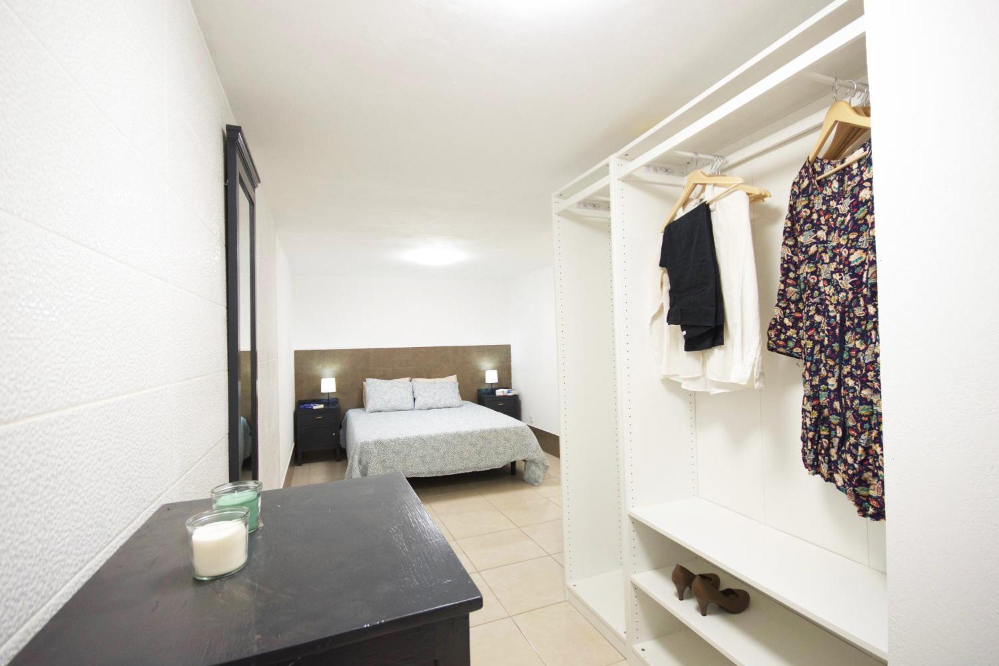 Apartment Two Bedrooms Close To Airport