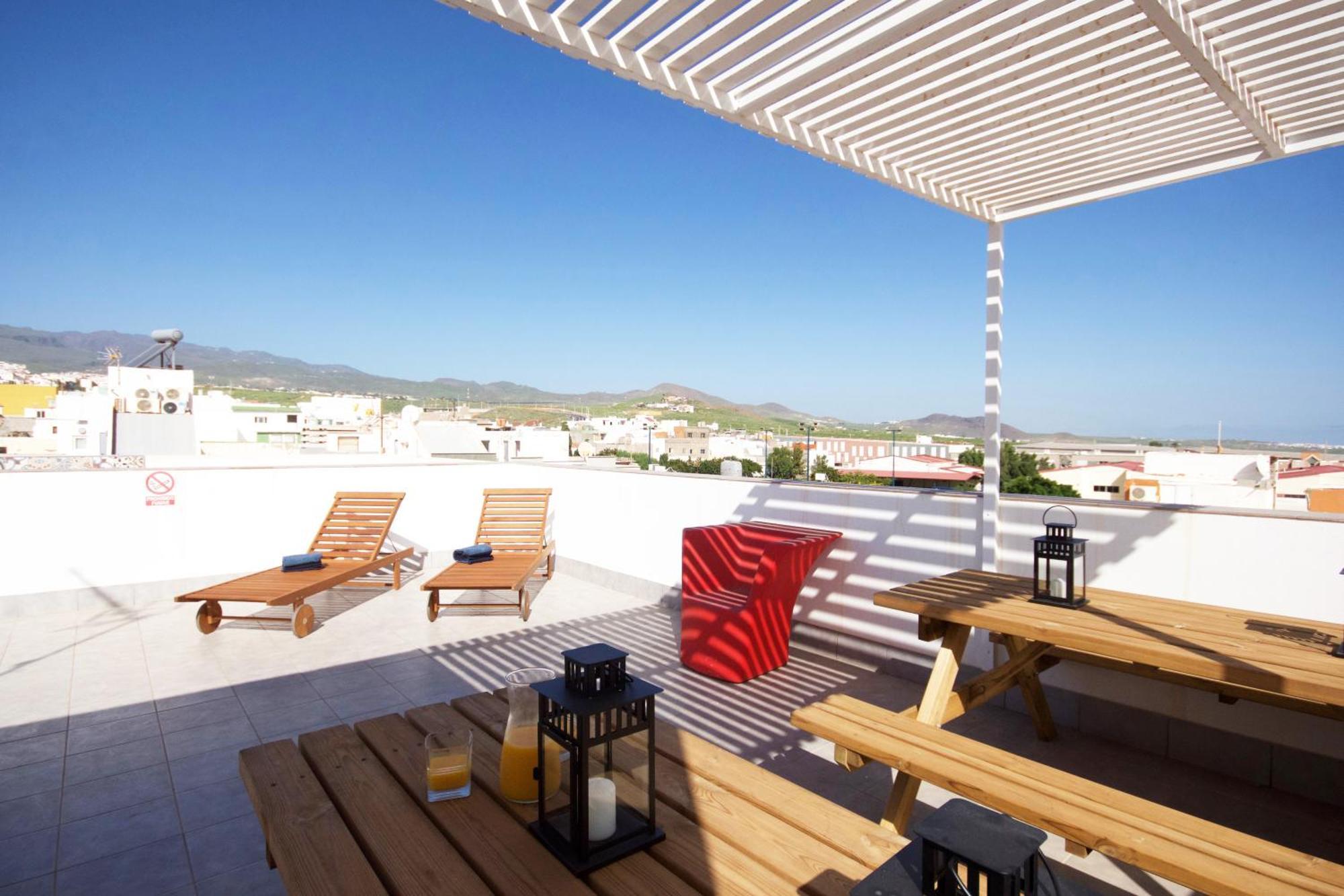 Two Bedrooms Close To Airport