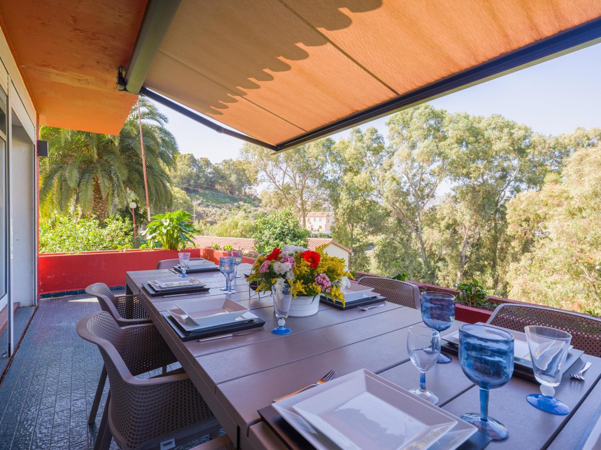 El Jardin De With Private Pool, Sauna & Jacuzzi Villa
