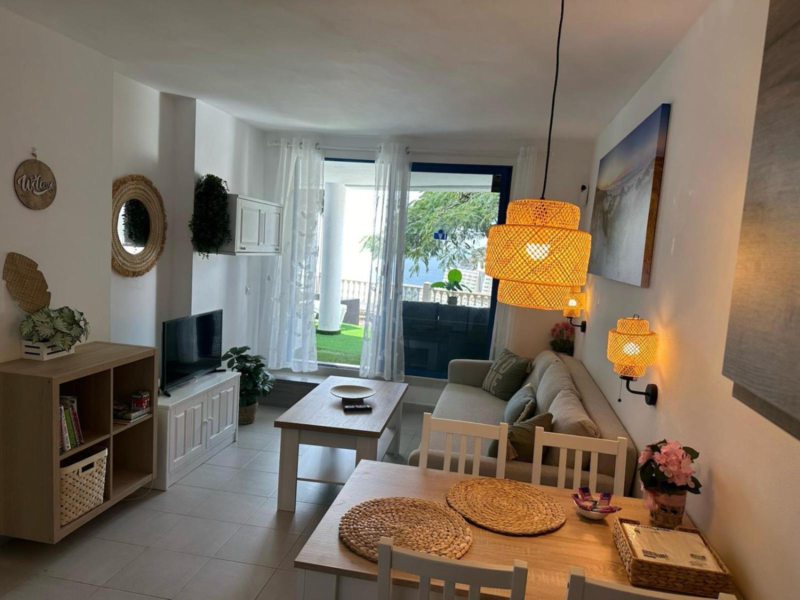 Views Of Sunsets Apartment