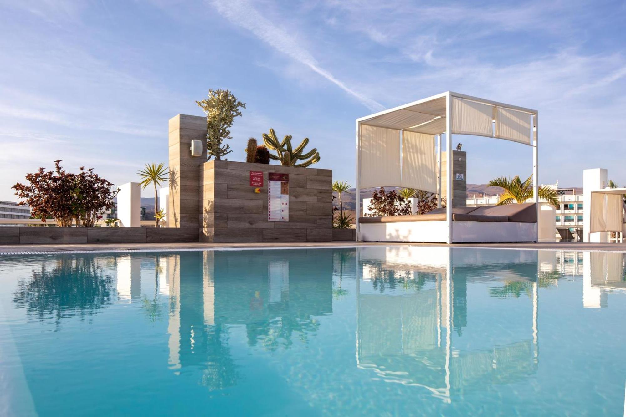 Deluxe Sea View With Half Board, Only Adults, Pool, Playa * Playa del Ingles (Gran Canaria)