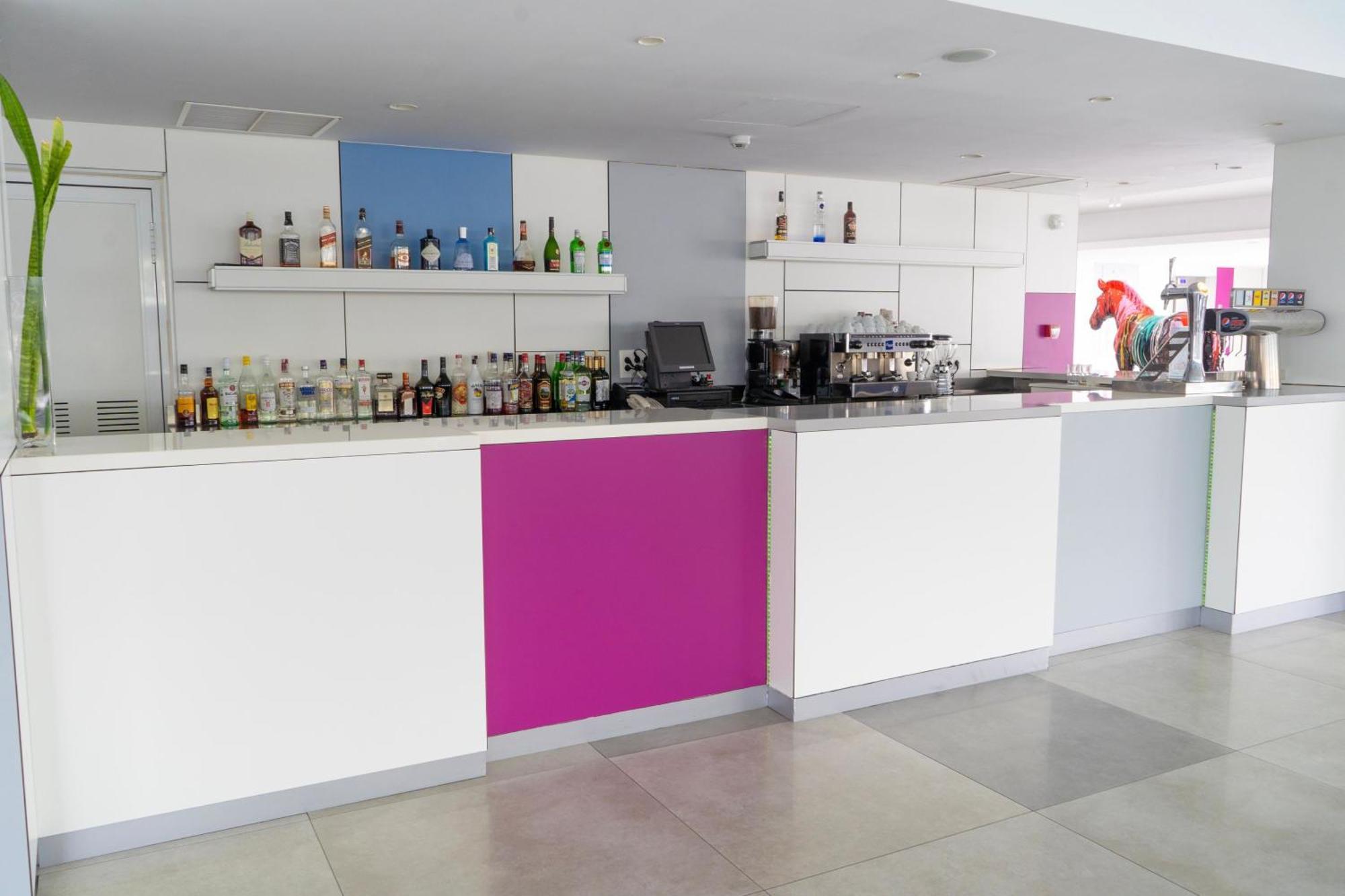 Deluxe Sea View With Half Board, Only Adults, Pool, Playa Apartamento