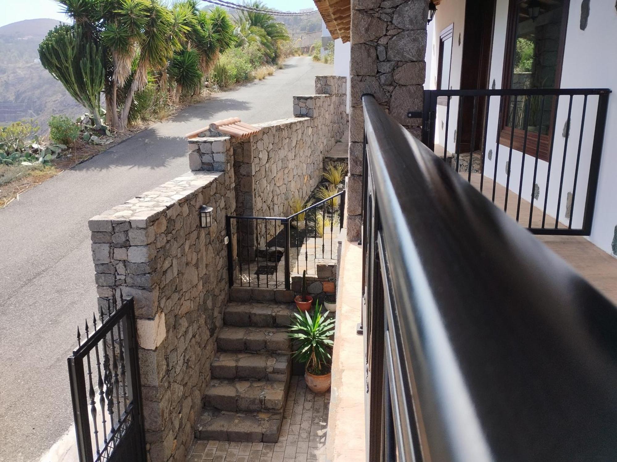 Luxury Colonial Country