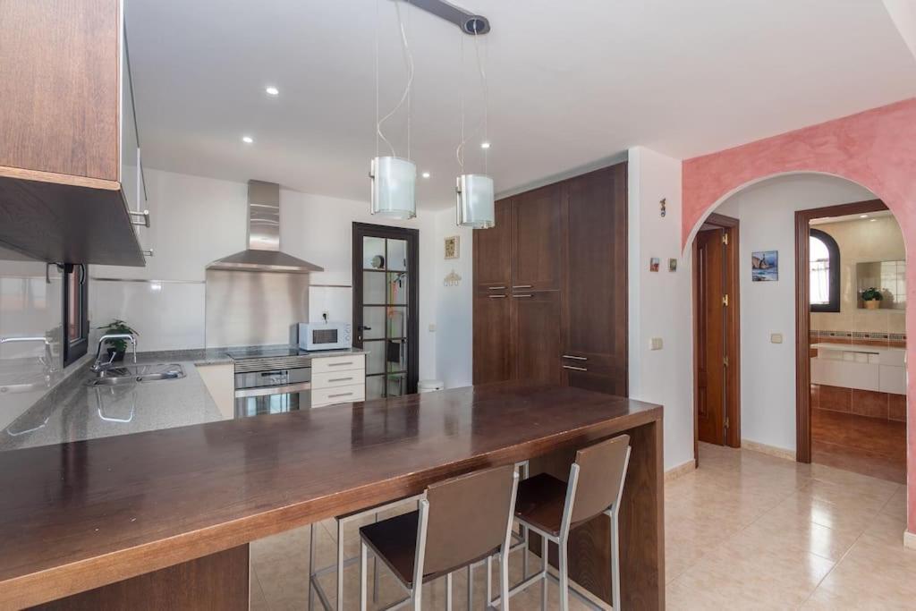 Atico Con Terraza En Agaete * Agaete (Gran Canaria)