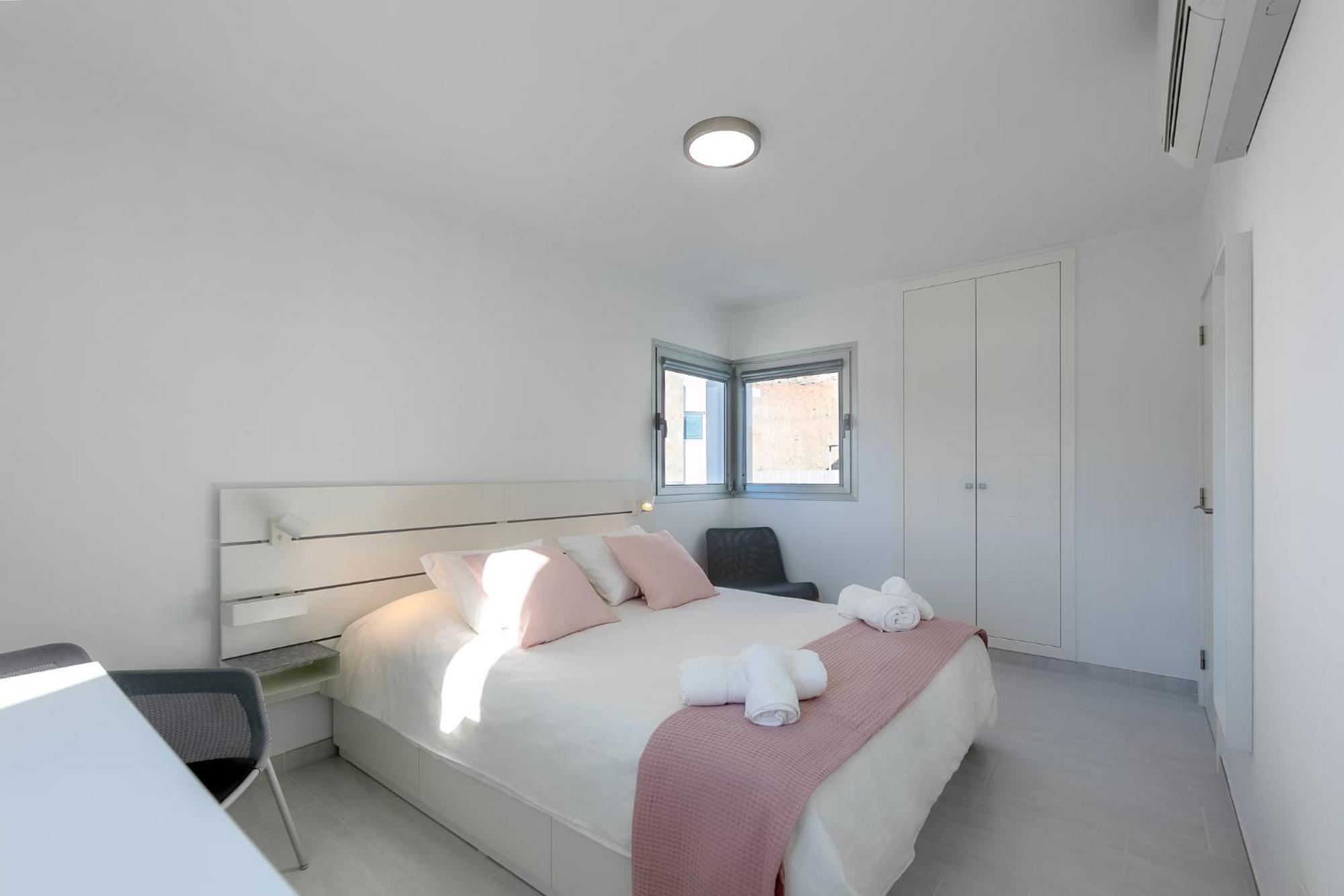 Villa Rosa-soleada Privada Con Piscina Climatizada & Wifi En Tauro-mogan La Playa de Tauro
