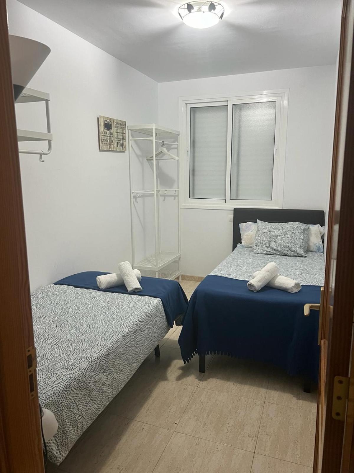Ar - De 3 Con Ascensor En Huesas, *