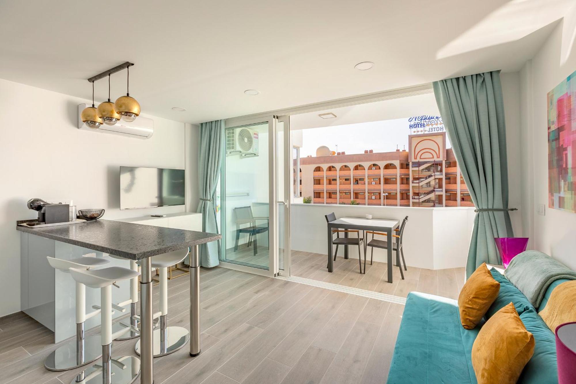 Chic & Stylish Near Yumbo Appartamento