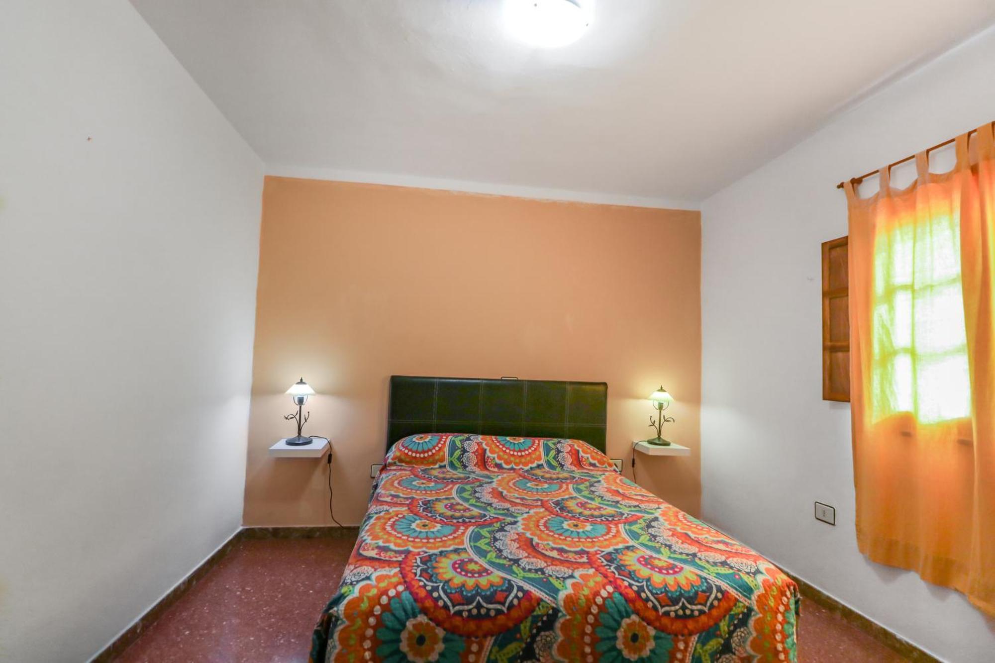 Double Bed 2-br Apartment *