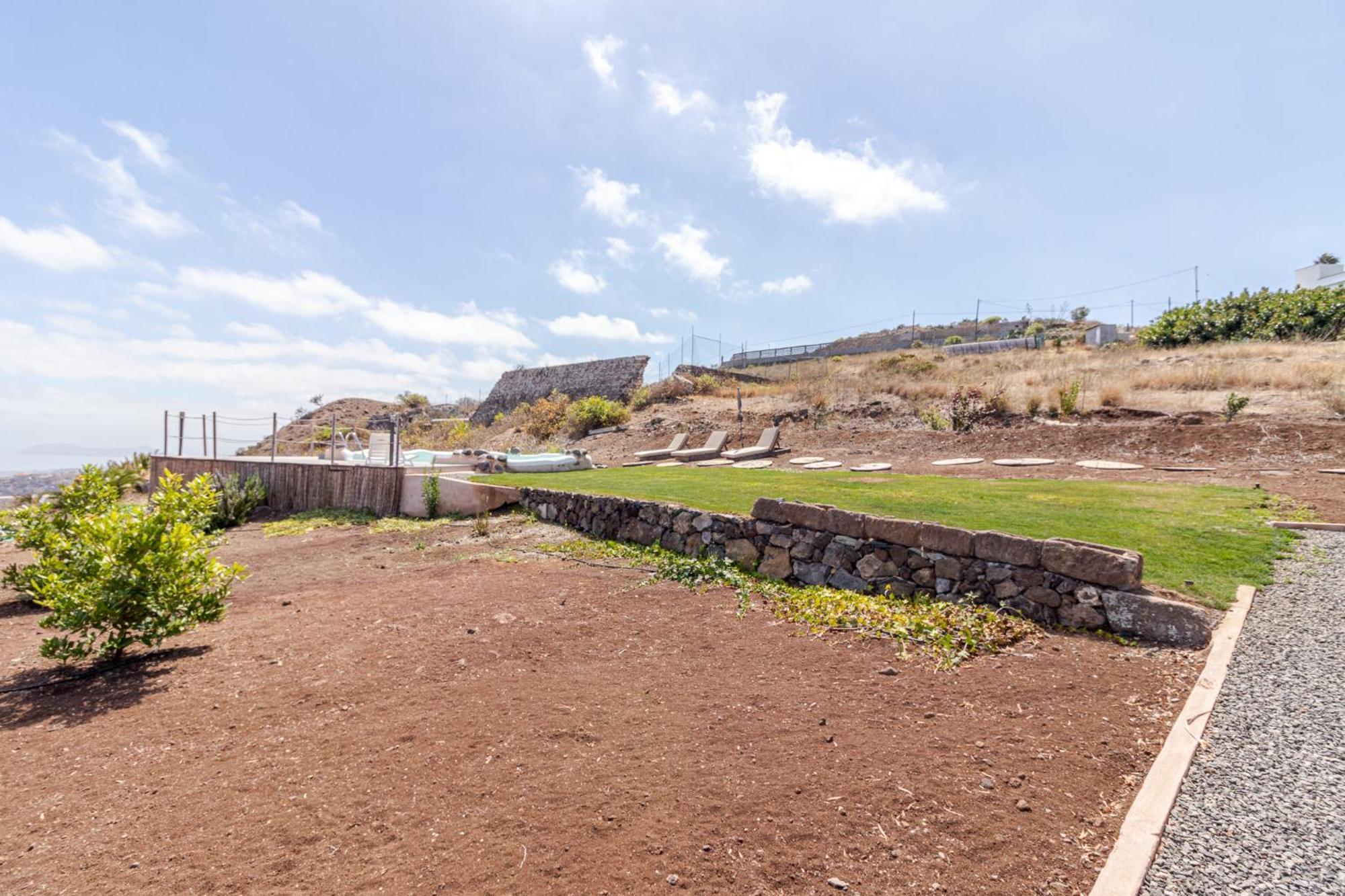 Flatguest Casa Tazirga Holiday home