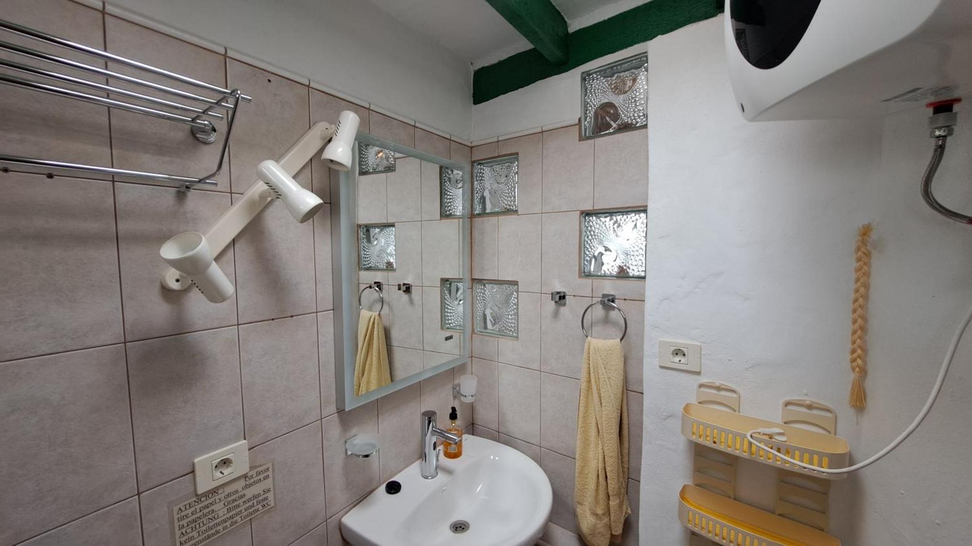 Beautiful 1-bedroom House 'oficina' Vistamar *