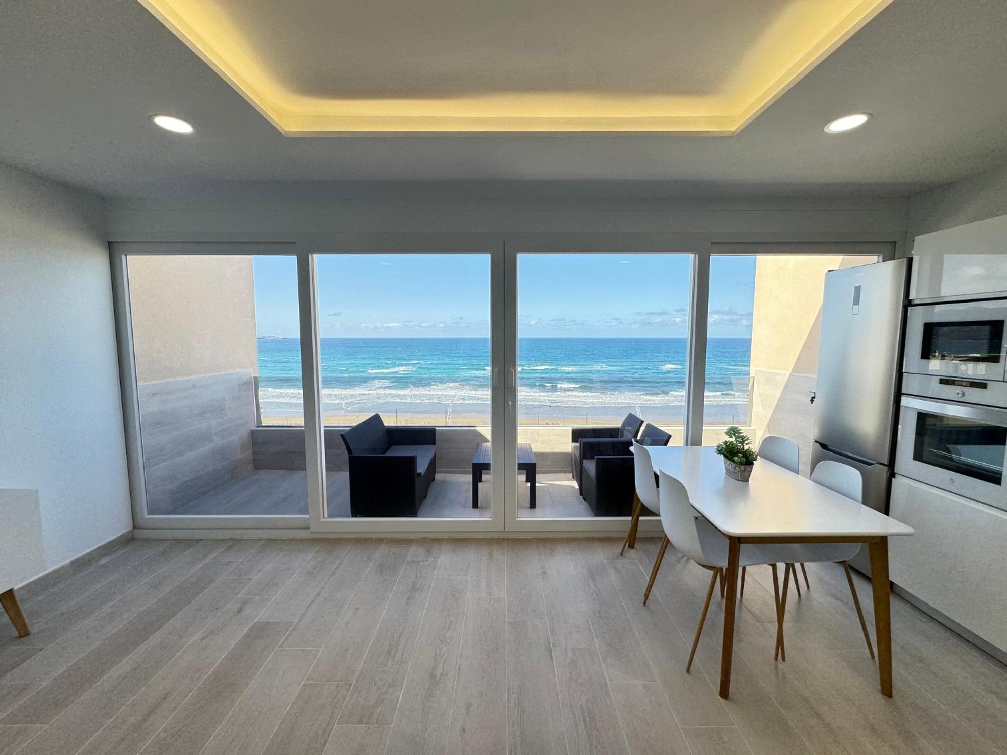 Atico Vistas Mar Playa Canteras Apartment Las Palmas de Gran Canaria