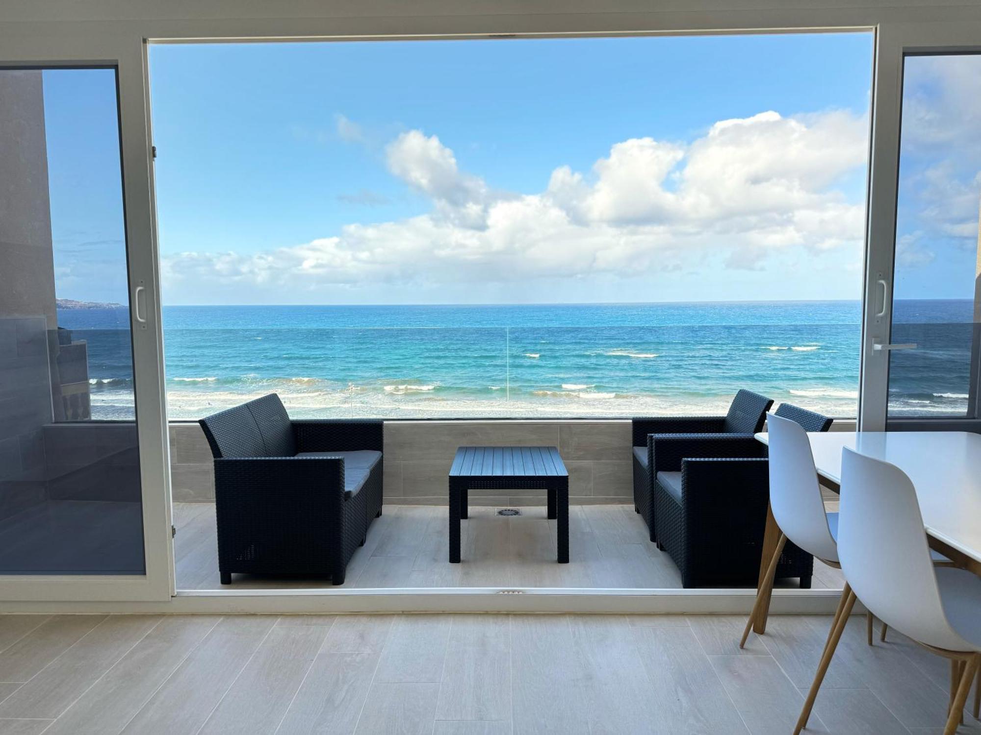 Atico Vistas Mar Playa Canteras Apartment *