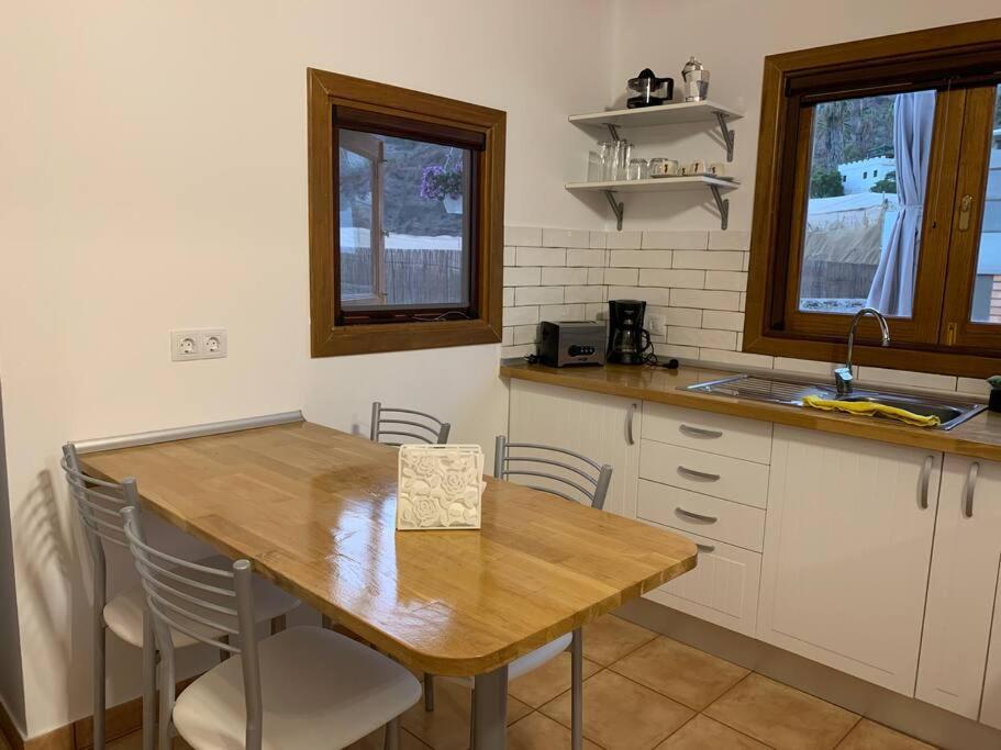Apartamento Tasarte. Casa Adosada. Berajot 7b. *