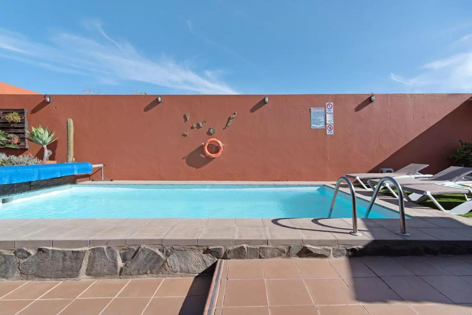 La Quinta De Vals Villa *